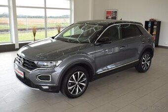 Volkswagen T-Roc 1,0 TSi 85 kW, virtual,ACC,servis