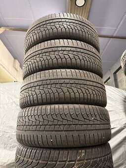 prodám zimní 205/55/17 Nokian