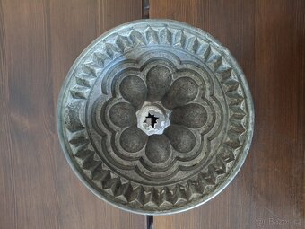 Starožitné Měděné formy