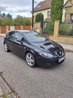 Seat leon 2.0tdi 103kw nová STK