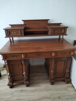 Historický stůl 20. léta