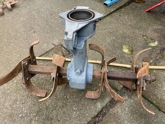 Rotavátor Varí ,Terra , Gutbrod. Spojka 80mm.