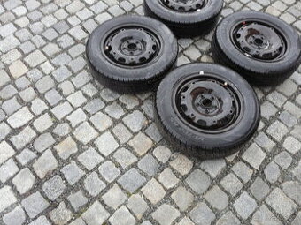 ZIMNÍ PNEU + DISKY ŠKODA 14" 165/70R14 OVATION , SEAT VW