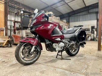 Honda NT 700V Deauville Díly