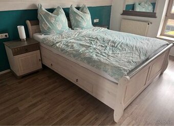 Kompletní ložnice z masivního dřeva velká sestava jako nová