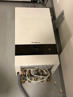 Buderus Logamax plus GB122i-24 K - plynový kondenzační kotel