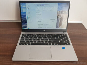 Moderní notebook HP 250 G10