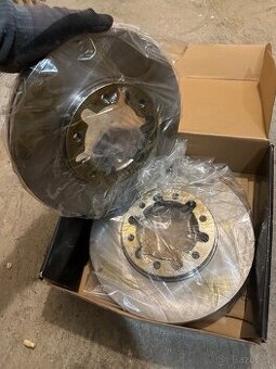 Přední brzdové kotouče - Nissan Patrol