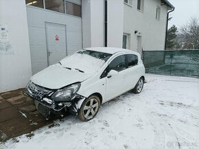 Opel Corsa D 1,4i 16V - náhradní díly