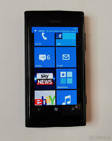 Prodám plně funkční Nokii Lumia 800 16GB - 1