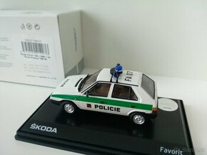 Škoda Favorit 136L Policie
