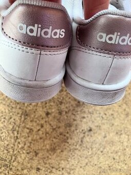Boty adidas