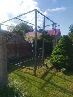 Prodám rám na voliéru, drevnik, chaticku