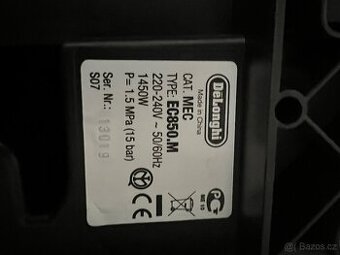 Pákový kávovar Espresso DeLonghi EC 860.M / 1 l / 15 bar / s