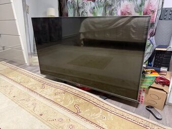 Televize LG 42LA690S
