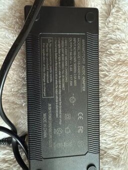 Originalni nabijecka pro Dualtron