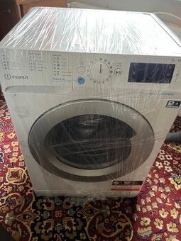 Myčka indesit BWE 71283X