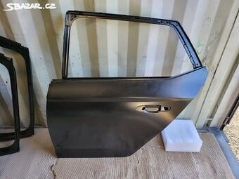 6V6833055A Levé zadní dveře Škoda Fabia 3 -nové