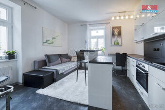 Prodej bytu 2+kk, 65 m², Mariánské Lázně, ul. Ruská