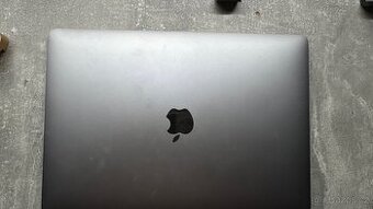 MacBook Pro 2019 ,256gb ,space gray