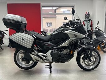HONDA NC 750X DCT