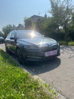 Škoda Superb III combi lift