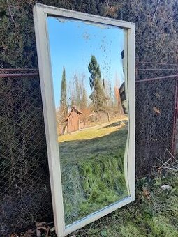 Zakřivená zrcadla -bludiště