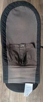 Houpátko Babybjörn s hrazdičkou