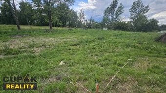 Prodej stavebního pozemku 860 m² Sebranice