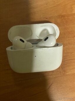 Airpods pro 3 plně funkční