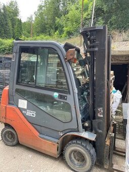 Vysokozdvižný vozík Toyota