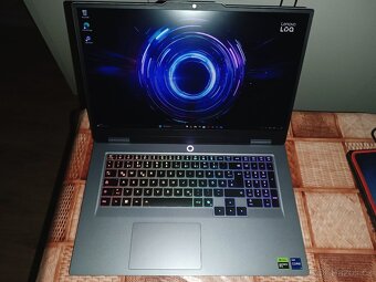 Lenovo LOQ 17IRX10, RTX 5060, 1T
