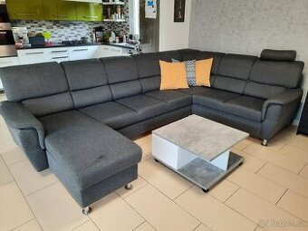 Prostorná a praktická rozkládací sedačka s úložným prostorem