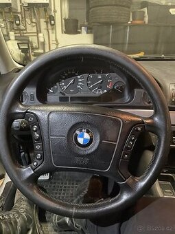 Multifunkcni volant e46