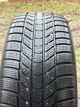 Prodam 2 ks zimnich pneu Continental 235/55r19