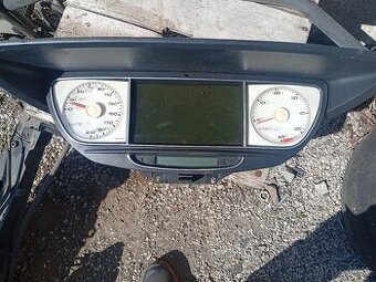 PEUGEOT 807, CITROEN C8 RV 2009-2013 DISPLEI S NAVIGACÍ