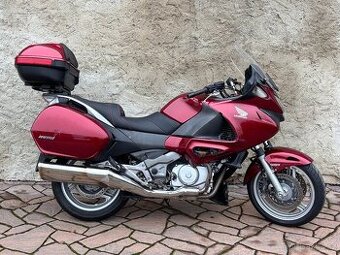 Honda NT 700 V 2013, najeto 23000km