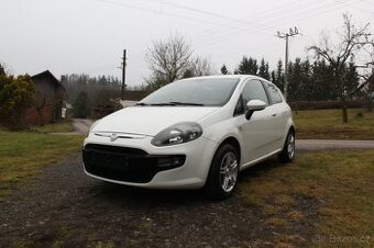 Fiat Punto EVO 1.2i 51kw, 1 Majitel, Asistent rozjezdu