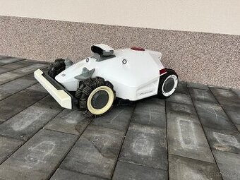 Mammotion Luba AWD 3000 model 2024