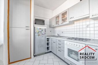 Prodej bytu 3+1 s balkónem, 58 m2, os. vl., ul. Karla Pokorn