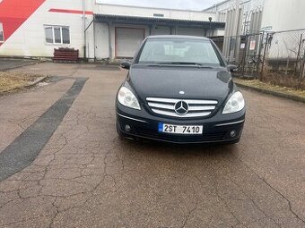 Prodám Mercedes-Benz B 170 Rok 2007 Najeto 200 000 KM