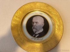 PORCELÁNOVÝ TALÍŘ S PORTRÉTEM T. G. MASARYKA