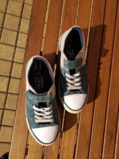 Chlapecké tenisky vel. 35