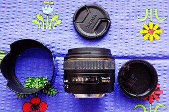 Objektiv Sigma 30/1,4  HSM EX pro Canon EF S