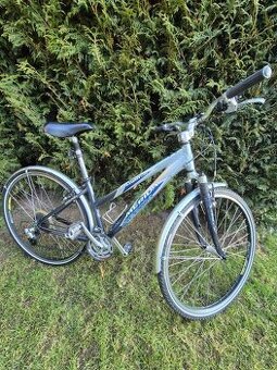 Dámské horské kolo Merida Crossway 8700