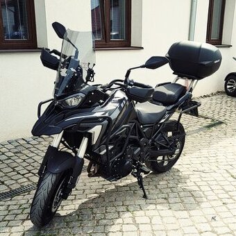 BENELLI TRK 702  – předváděcí | 4 757 km | kufry SHAD v ceně