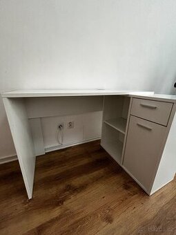 STÔL 117 X 84 CM VO VÝBORNOM STAVE