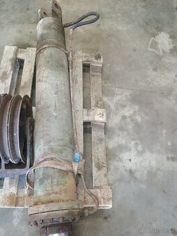Hydraulická pístnice - 1