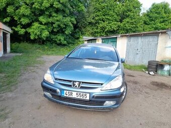 Peugeot 607