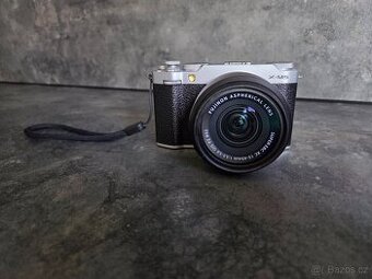 Fujifilm X-M5 Silver + XC 15-45mm f/3,5-5,6 OIS PZ, záruka.